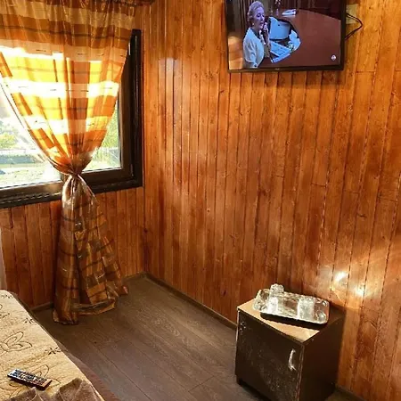 Casa Alex Alunisu