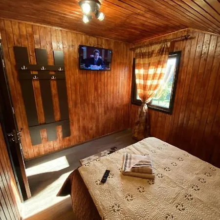 Casa Alex * Alunisu